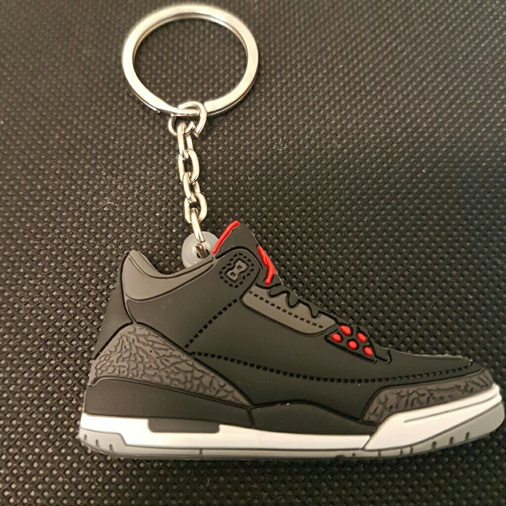 Air jordan Retro 3s "Black Cement"  Keychain